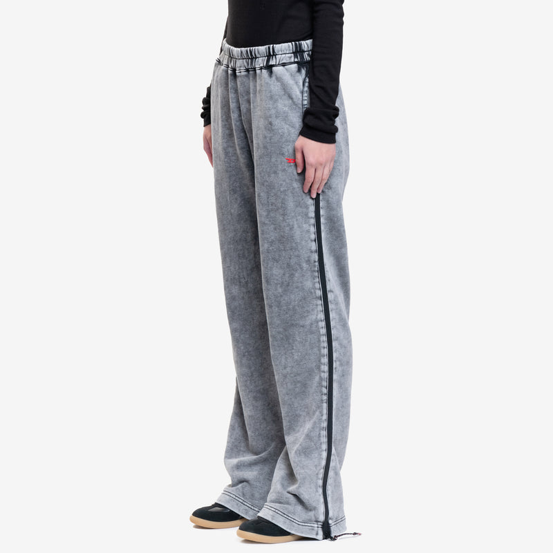 Womens Delaney Volume Sweat Jeans