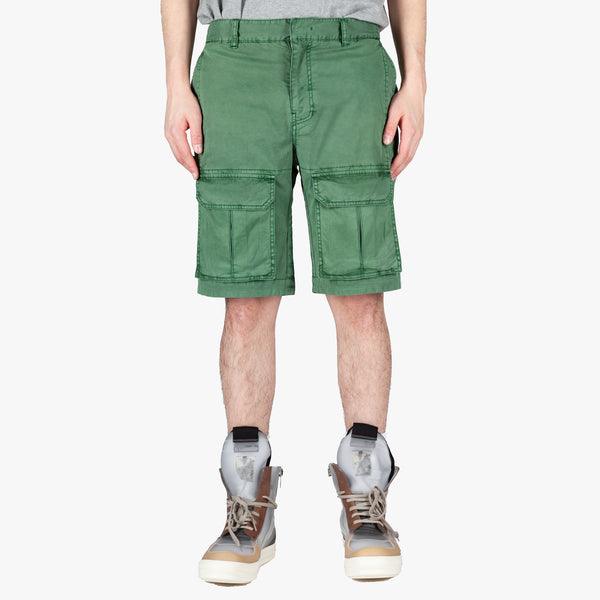 Juun.J Mens Front Cargo Shorts in Khaki Green